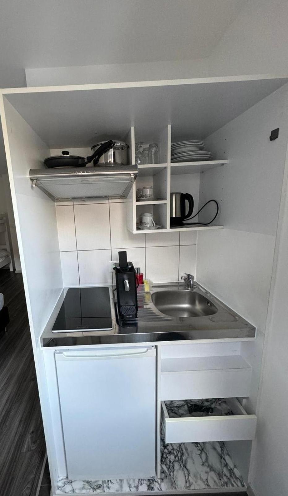 Apartament Haus Zum Ruetli Chur Zewnętrze zdjęcie