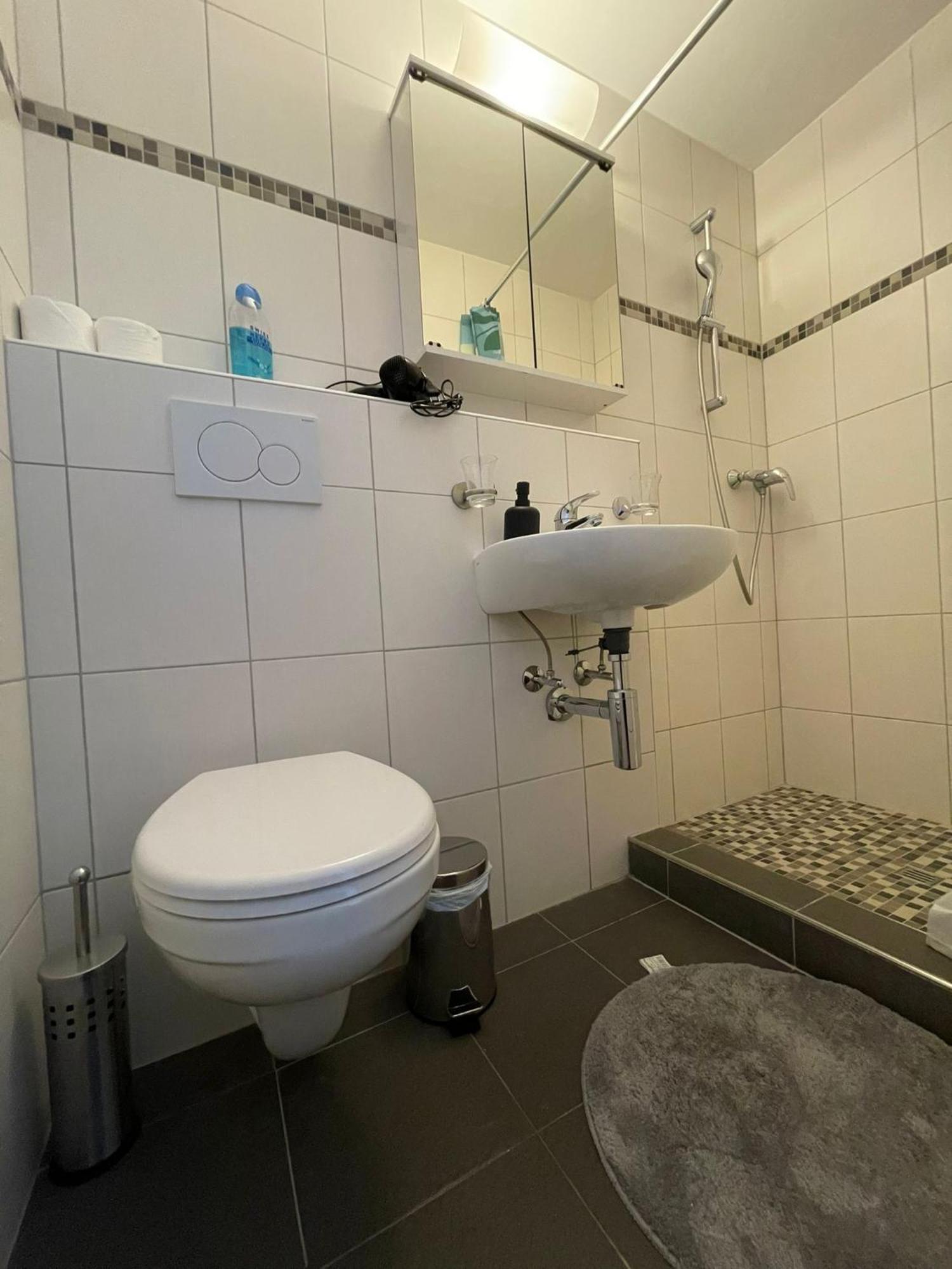 Apartament Haus Zum Ruetli Chur Zewnętrze zdjęcie