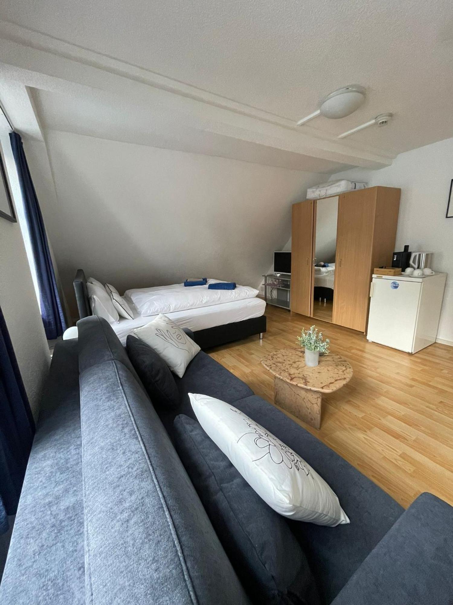 Apartament Haus Zum Ruetli Chur Zewnętrze zdjęcie